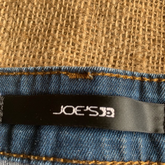 New!!! JOES JEANS! - Picture 2 of 3